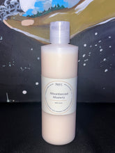 Load image into Gallery viewer, Shortbread Shawty Body Wash